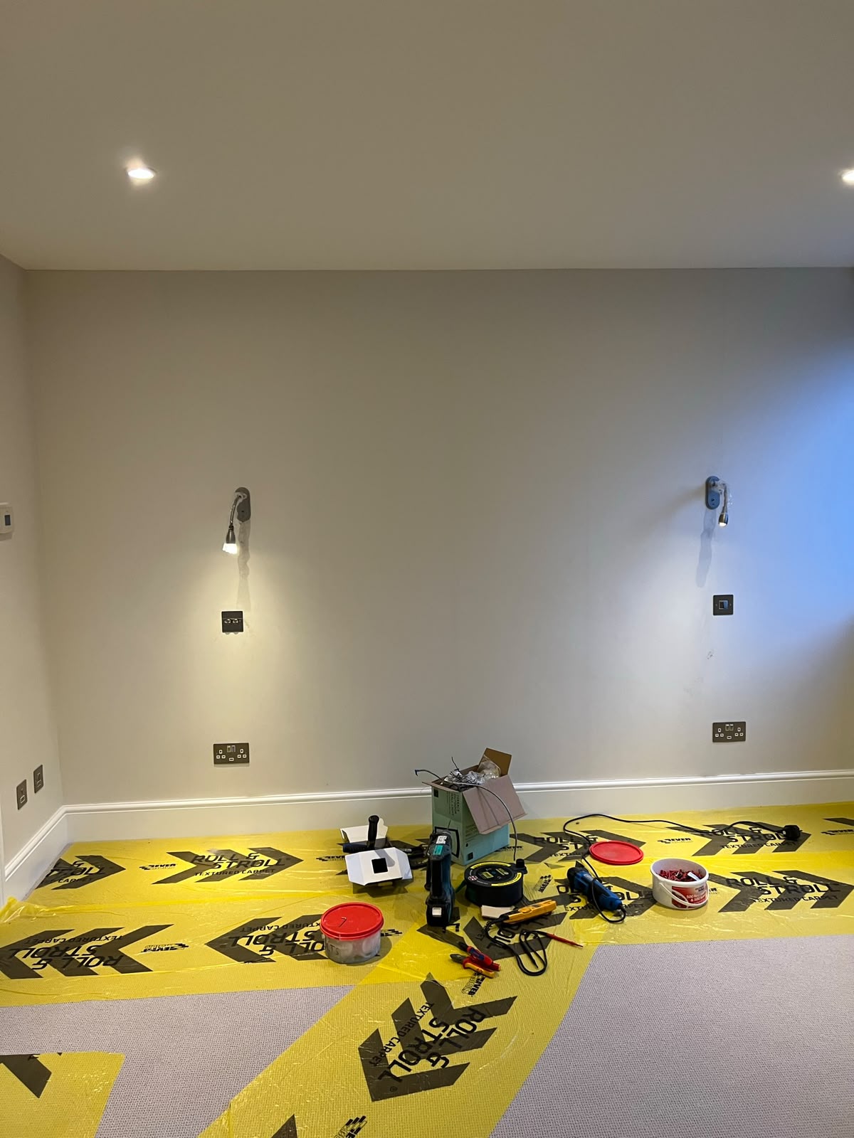 Wall Sockets